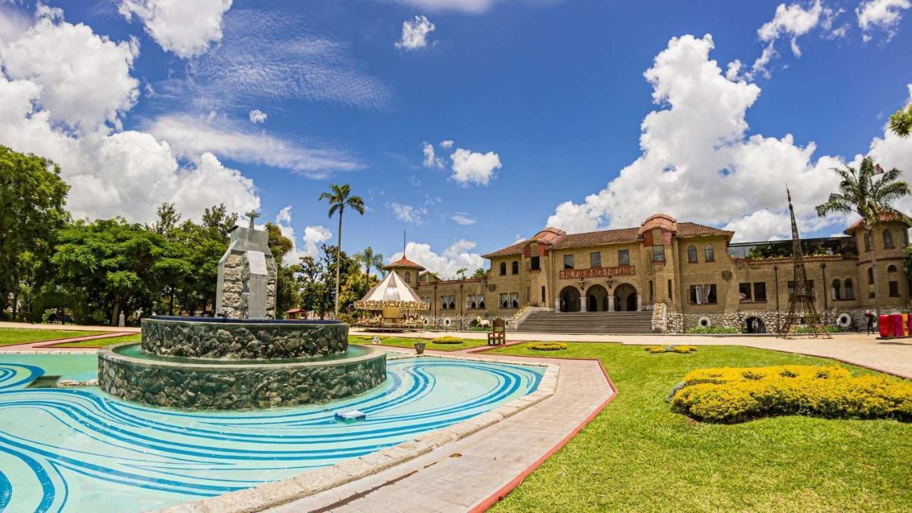 Hotel Catalina โอริซาบา ภายนอก รูปภาพ